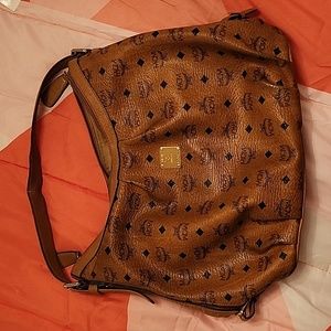 Mcm shoulder bag - authentic